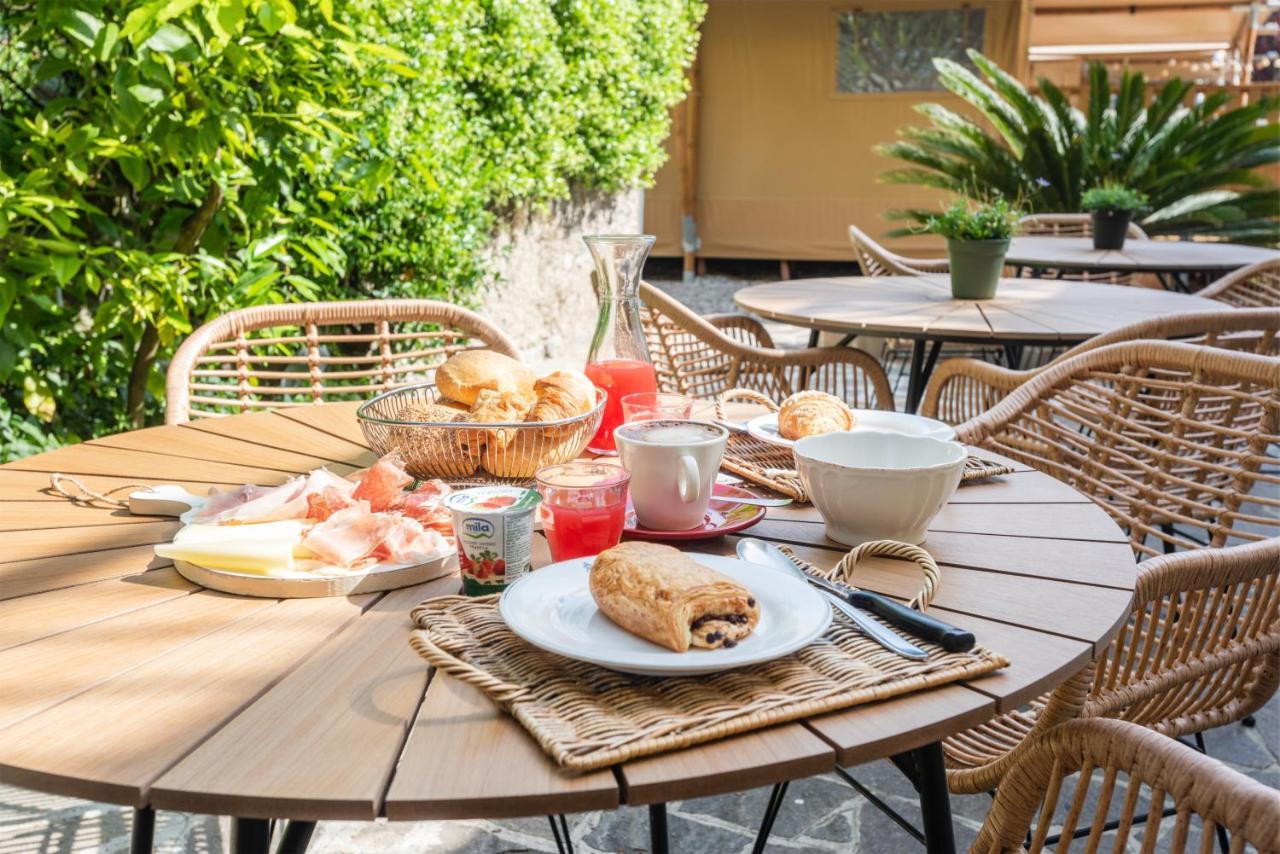 Al Lago Camping & Rooms Riva del Garda Extérieur photo